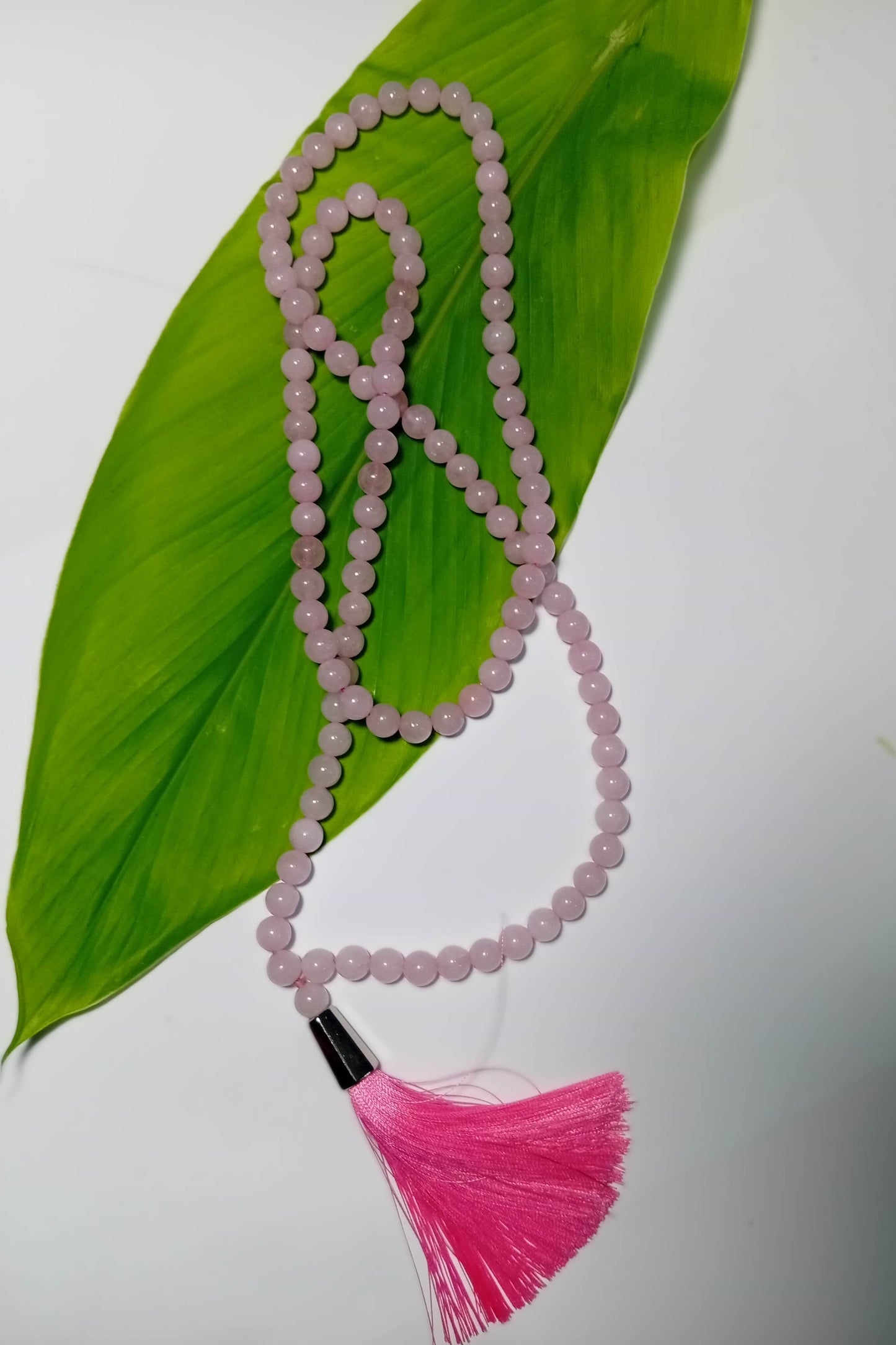 Japamala de Quartzo Rosa 108 Contas – Amor-Próprio, Cura Emocional e Meditação