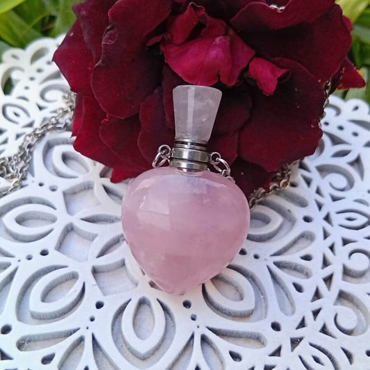 Colar Aromatizador Pessoal de Quartzo Rosa – Amor-Próprio & Equilíbrio Emocional